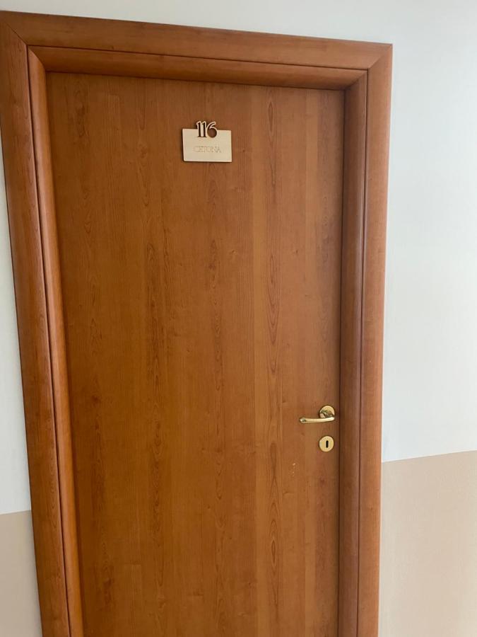 Standard Triple Room,1419660648:JPEG